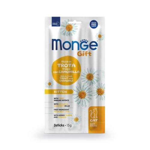 MONGE GIFT Soft Sticks Kitten 15g/3ks mäkké pochúťky pre mačiatka pstruh s harmančekom