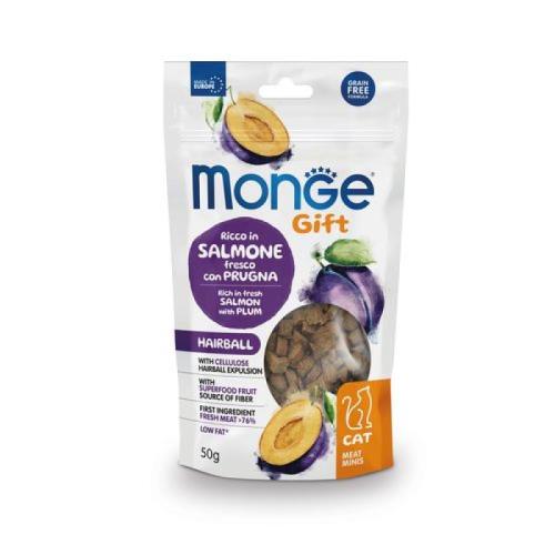 MONGE GIFT Meat Minis Hairball 50g mäsové pochúťky pre mačky proti tvorbe bezoárov losos so slivkou