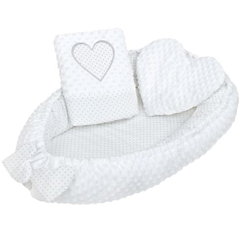 Luxusné hniezdočko s vankúšikom a perinkou New Baby z Minky Srdiečko biele , 20C37140