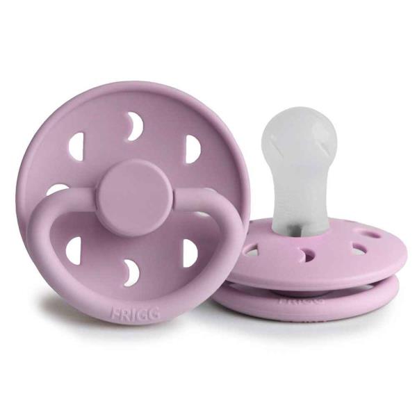 FRIGG Moon Phase silikónový cumlík Soft Lilac, 0-6m, 1 ks FRIGG Moon Phase silikónový cumlík Soft Lilac, 0-6m, 1 ks